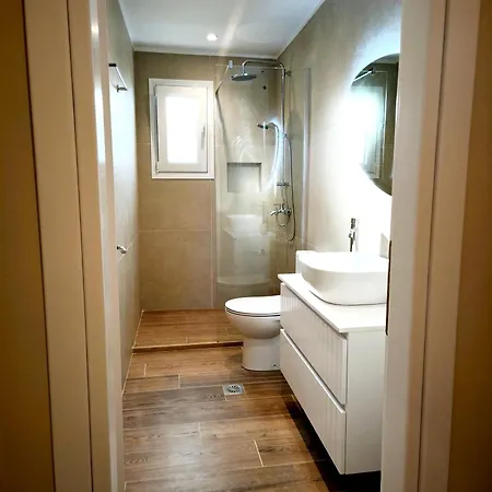 شقة Kantouni House 2 *